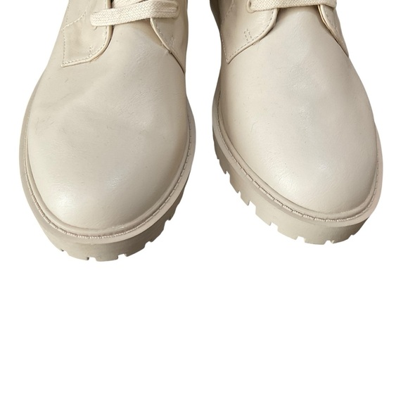 Crown & Ivy Alexis Cream Lace-Up Combat Boots Size 9 - Picture 3 of 13